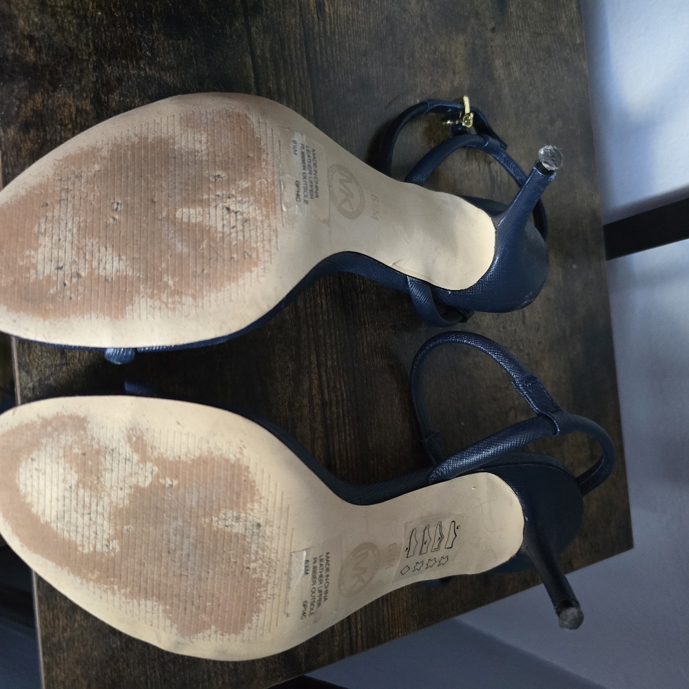 Michael Kors Carlene Naked Sandal - Picture 5 of 5